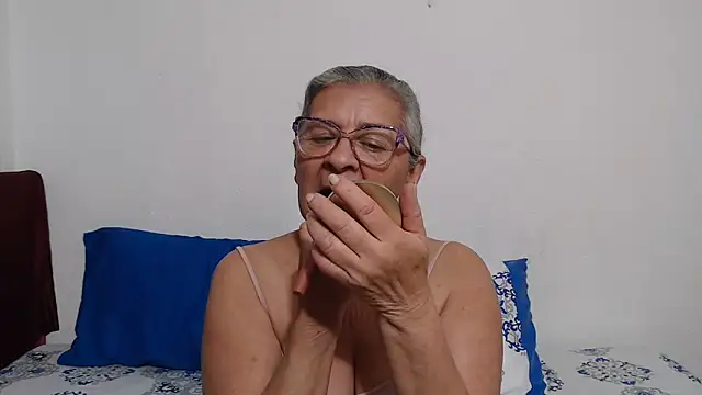 candy mature  online show from 05-08-26, 10:26