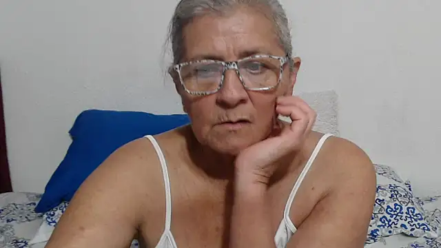 candy mature  online show from 06-11-26, 12:32