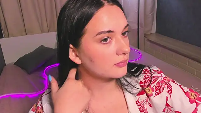 Snapshot of Grand_Vita chatting on 02-14-26, 08:27 Grand Vita online show from 02-14-26, 08:27