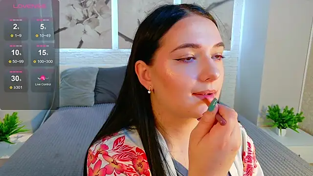 Snapshot of Grand_Vita chatting on 03-29-26, 10:48 Grand Vita online show from 03-29-26, 10:48