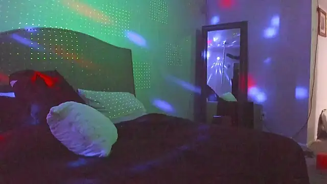 Snapshot of yiauana chatting on 03-30-26, 02:56 yiauana online show from 03-30-26, 02:56