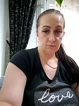 AvaLloyd online show from 02-06-25, 11:43