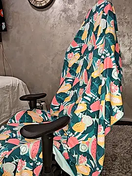 AvaLloyd online show from 02-13-26, 02:51