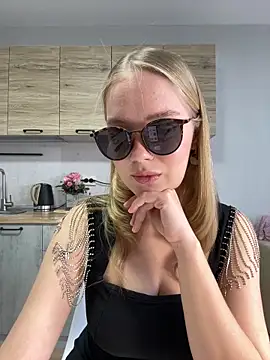 Little Forest ELF online show from 03-18-25, 06:03