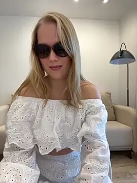 Little Forest ELF online show from 10-12-25, 11:31