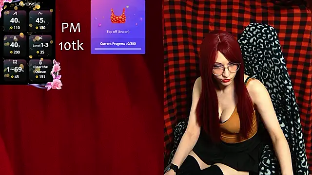 ElliMoor online show from 10-21-25, 10:49