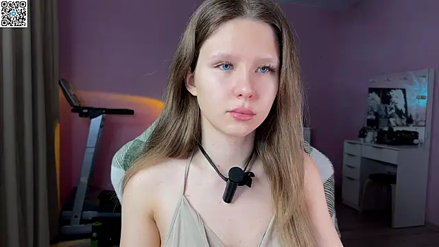 Ameliia castro online show from 11-20-25, 03:50