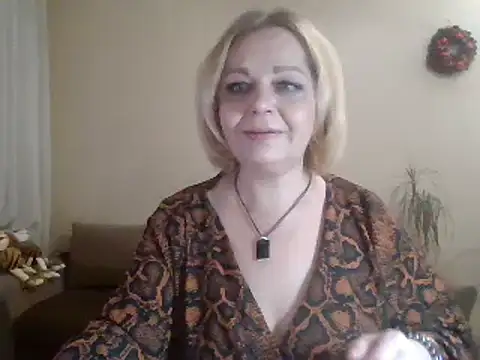 SofiyaPetrova online show from 02-08-25, 07:38