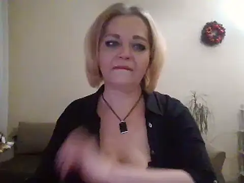 SofiyaPetrova online show from 02-22-25, 03:58