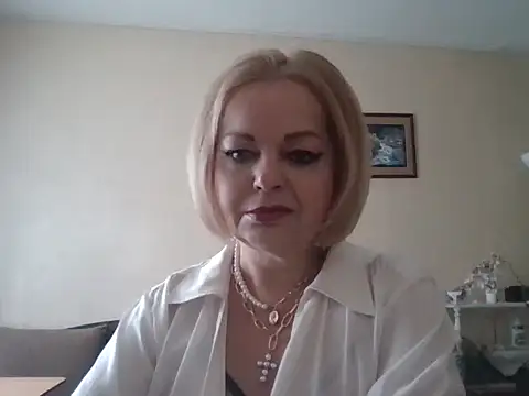 Snapshot of SofiyaPetrova chatting on 10-23-25, 11:42 SofiyaPetrova online show from 10-23-25, 11:42