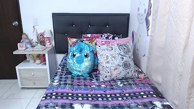 Snapshot of Melany_BigAss1 chatting on 05-16-26, 06:39 Melany BigAss1 online show from 05-16-26, 06:39