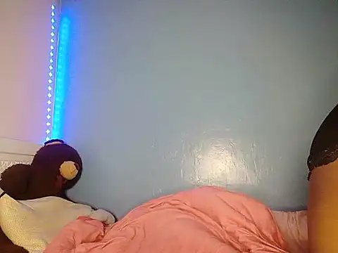 cyberbunnie online show from 03-18-25, 02:15