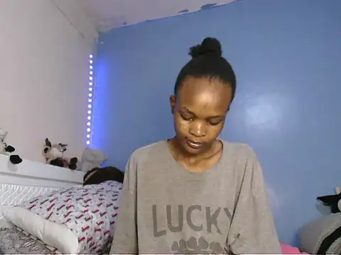 cyberbunnie online show from 11-18-25, 11:47