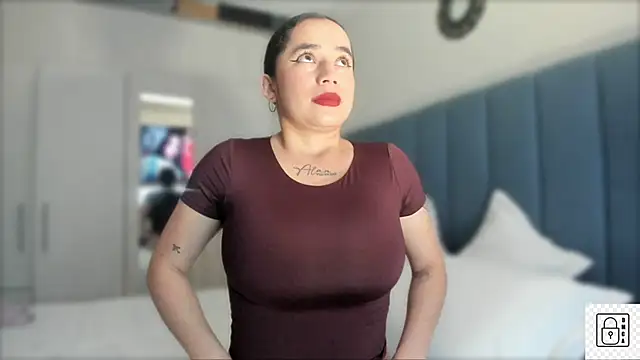 Susiee  online show from 02-11-25, 01:41