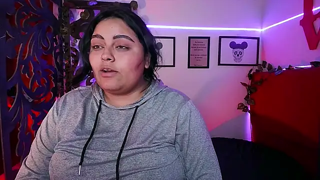 moon sunflower online show from 01-13-25, 07:43