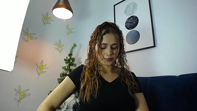 elibaker  online show from 01-11-25, 04:38