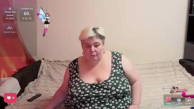 Snapshot of Baunti5555 chatting on 10-30-25, 07:54 Baunti5555 online show from 10-30-25, 07:54