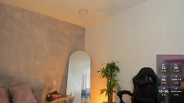 Snapshot of miacoopersx chatting on 10-01-25, 12:11 miacoopersx online show from 10-01-25, 12:11