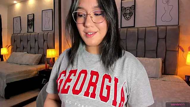 sweet--emily online show from 12-22-24, 03:00