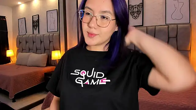 sweet--emily online show from 12-28-24, 07:44