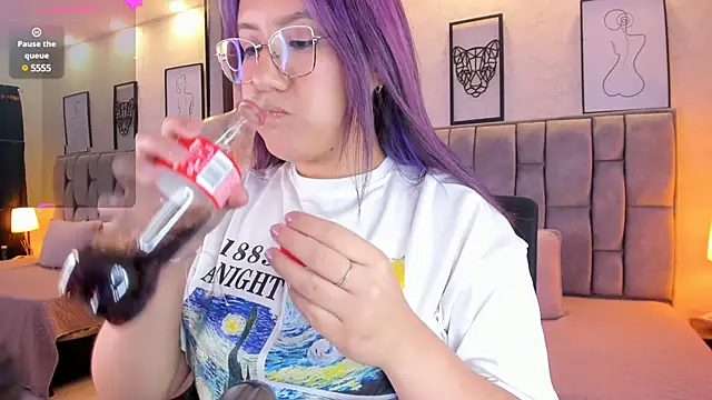 sweet--emily online show from 01-23-25, 09:18