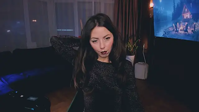 Snapshot of Love_Lines chatting on 02-07-26, 01:42 Love Lines online show from 02-07-26, 01:42