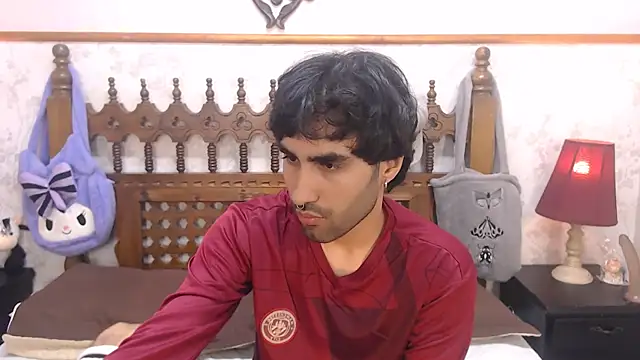 MilanZaire online show from 03-18-25, 11:42