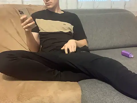 Honeeymaster online show from 03-17-26, 09:23