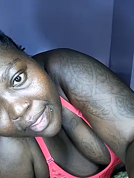 Snapshot of African_Bigass chatting on 05-03-26, 02:45 African Bigass online show from 05-03-26, 02:45