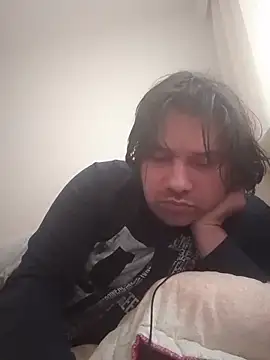 Snapshot of raducelfrumos99 chatting on 03-22-26, 02:31 raducelfrumos99 online show from 03-22-26, 02:31