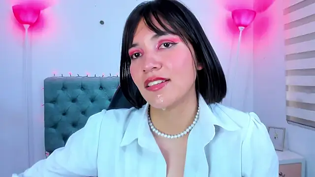 Snapshot of lina_bedoya_ chatting on 01-13-25, 05:55 lina bedoya online show from 01-13-25, 05:55