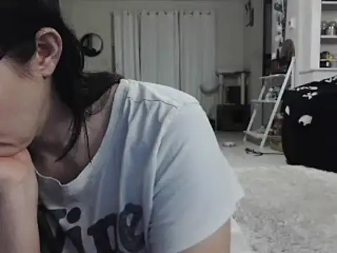 CrystalLakeXO online show from 01-14-25, 09:24