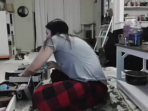 CrystalLakeXO online show from 01-17-25, 10:11