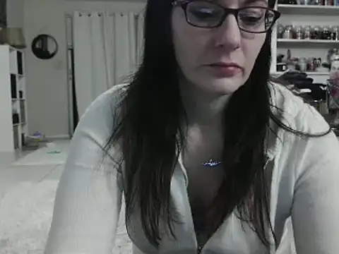 CrystalLakeXO online show from 01-24-25, 09:49