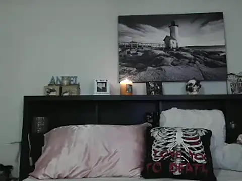 CrystalLakeXO online show from 03-13-25, 04:49