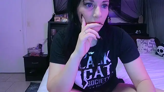 CrystalLakeXO online show from 05-12-26, 03:47