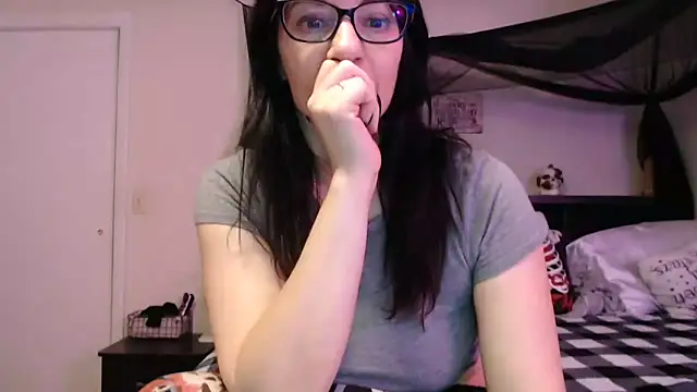 CrystalLakeXO online show from 06-22-26, 07:38