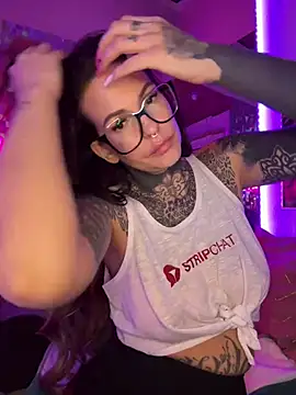 AileenInkOfficial online show from 03-04-25, 06:07