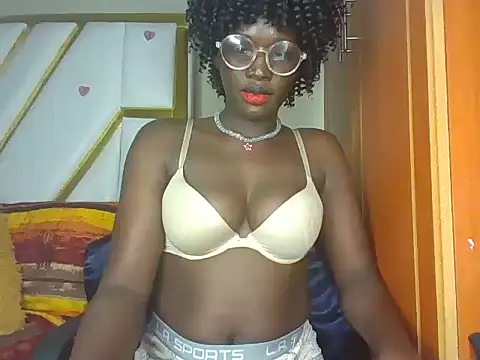 cutesmiling online show from 03-07-25, 08:23