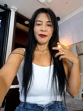 Snapshot of Angel_Perv chatting on 02-04-25, 11:16 Angel Perv online show from 02-04-25, 11:16