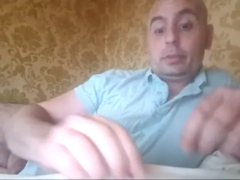 Snapshot of Basszos88i chatting on 10-20-25, 05:13 Basszos88i online show from 10-20-25, 05:13