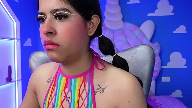 miss romyna online show from 12-30-24, 11:04