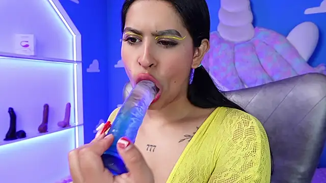 miss romyna online show from 01-16-25, 11:04