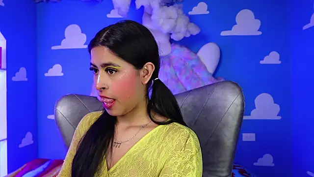 miss romyna online show from 05-06-26, 11:04