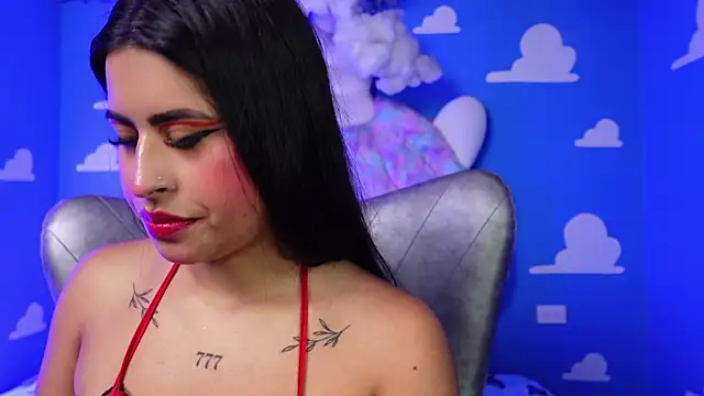 miss romyna online show from 06-18-26, 11:03