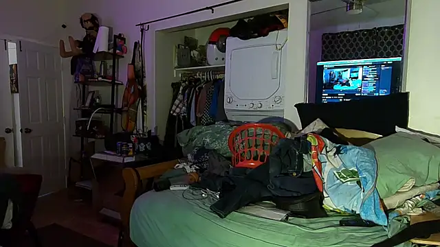 badboybrad11 online show from 10-25-25, 01:02