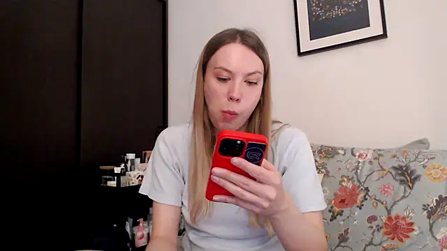 Scarlettford online show from 03-29-26, 05:24