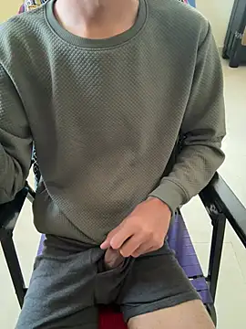 Snapshot of Telugukannadaboy69 chatting on 03-29-26, 04:23 Telugukannadaboy69 online show from 03-29-26, 04:23