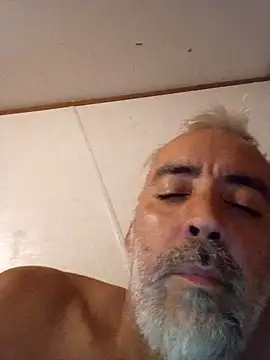 Snapshot of Xoc8_ chatting on 12-15-24, 05:13 Xoc8 online show from 12-15-24, 05:13