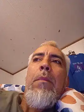 Snapshot of Xoc8_ chatting on 12-30-24, 07:11 Xoc8 online show from 12-30-24, 07:11